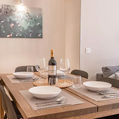아파트 Exclusivo Alameda Principal *